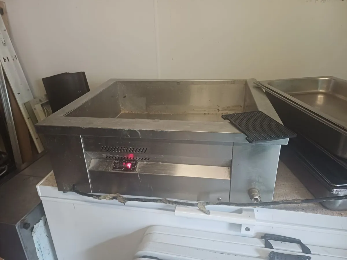 Catering equipement - Image 1