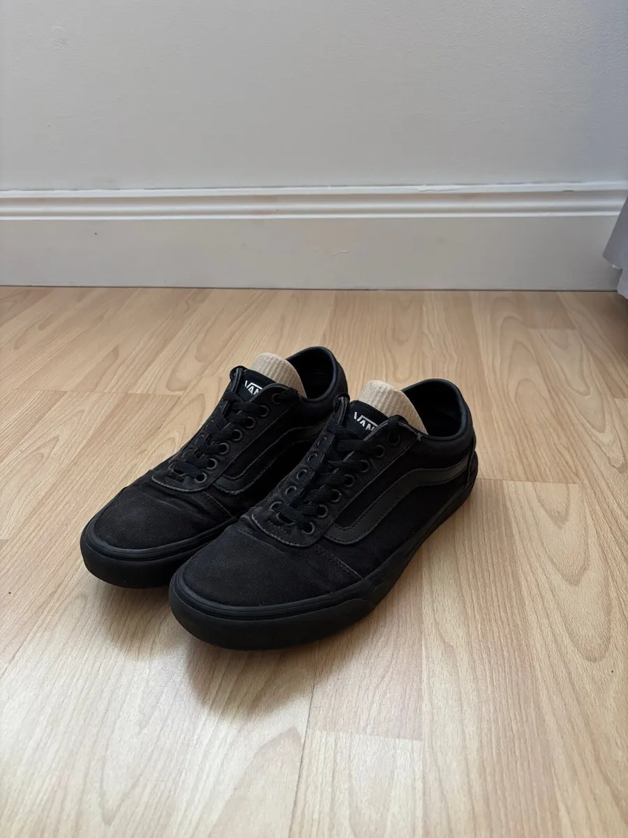 Black vans - Image 1