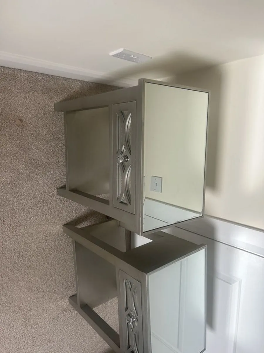 Bedside lockers - Image 2