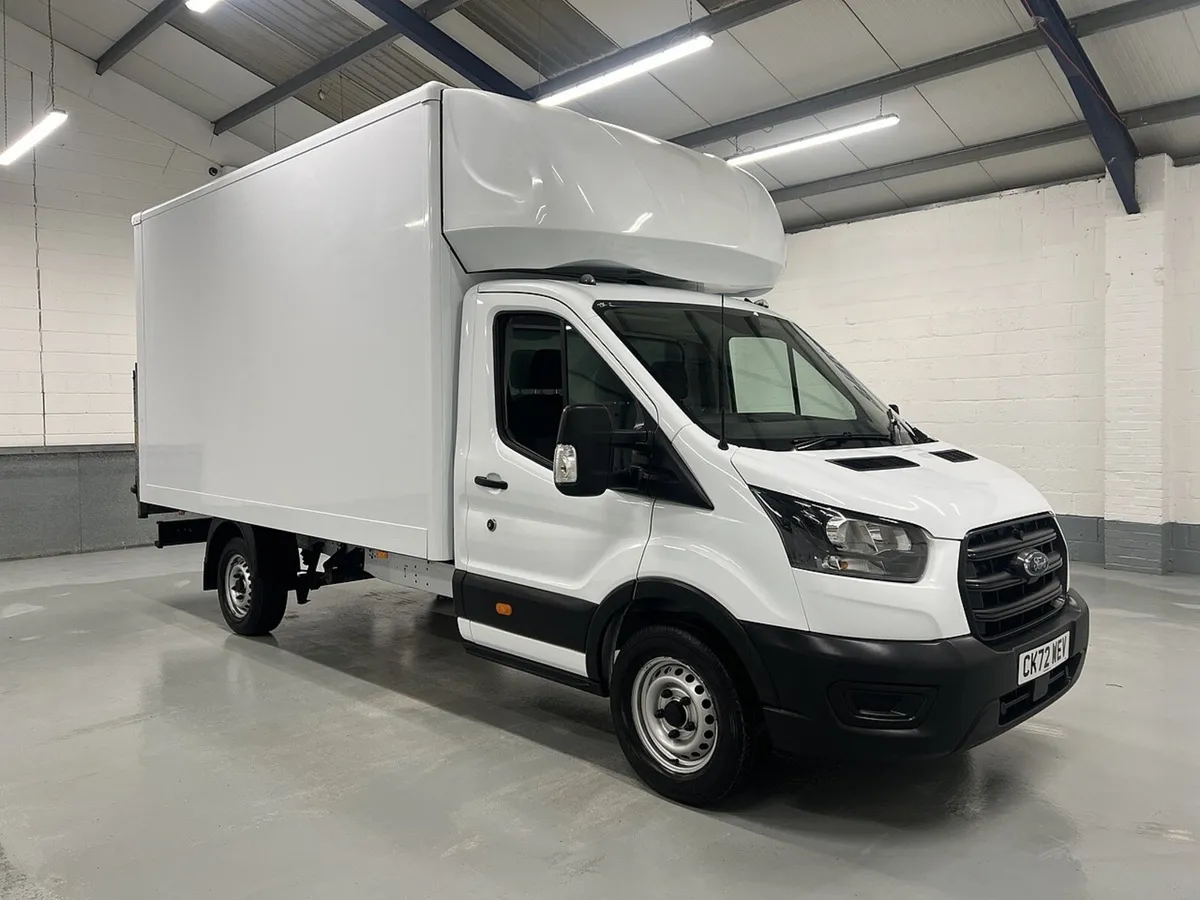 2022 Ford Transit Luton Box Van - Image 4