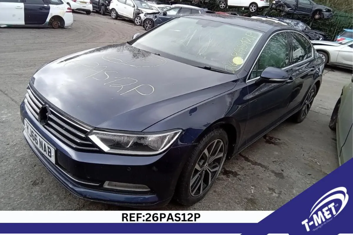 2017 VOLKSWAGEN PASSAT BREAKING FOR PARTS - Image 1