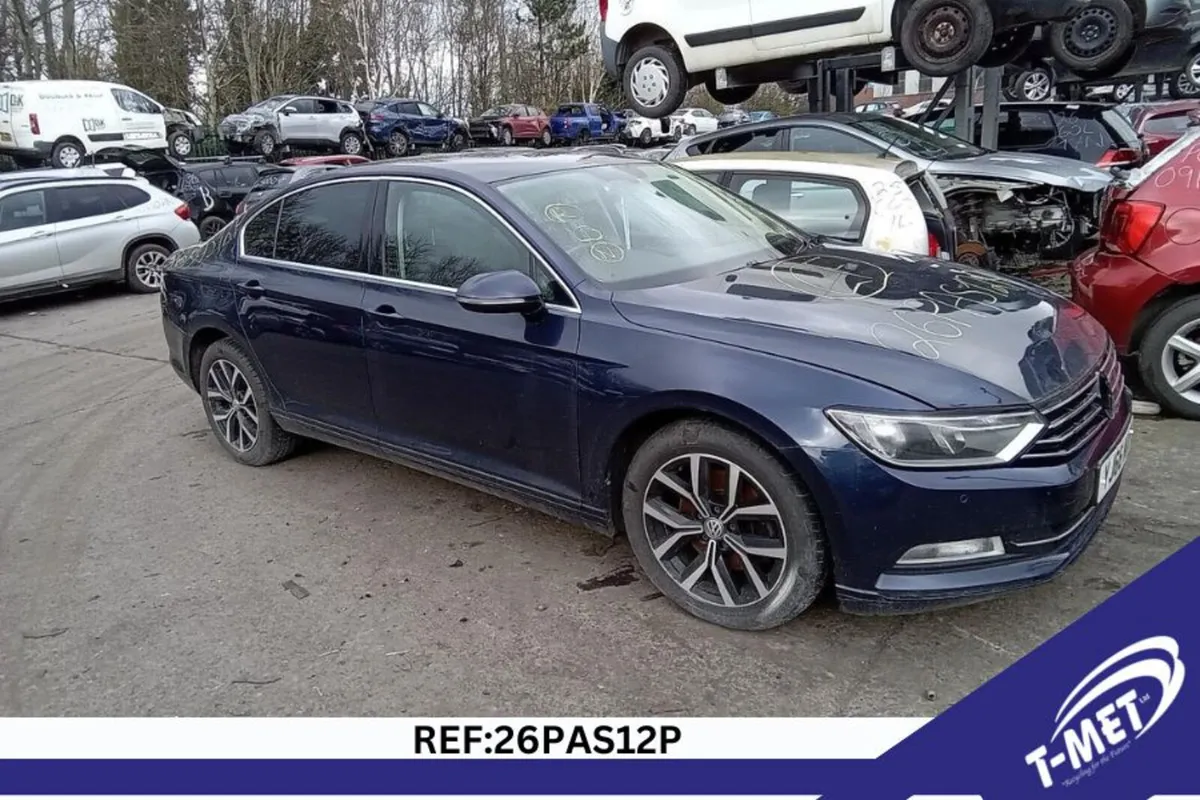 2017 VOLKSWAGEN PASSAT BREAKING FOR PARTS - Image 3