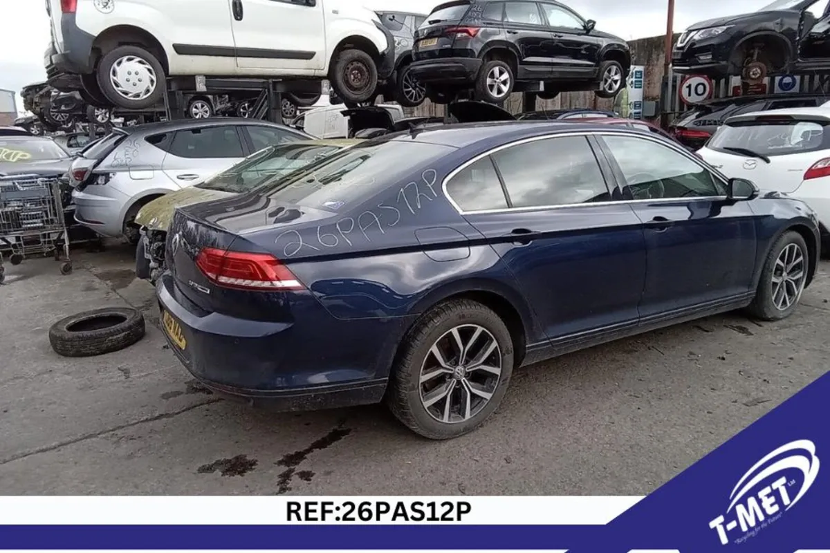 2017 VOLKSWAGEN PASSAT BREAKING FOR PARTS - Image 4