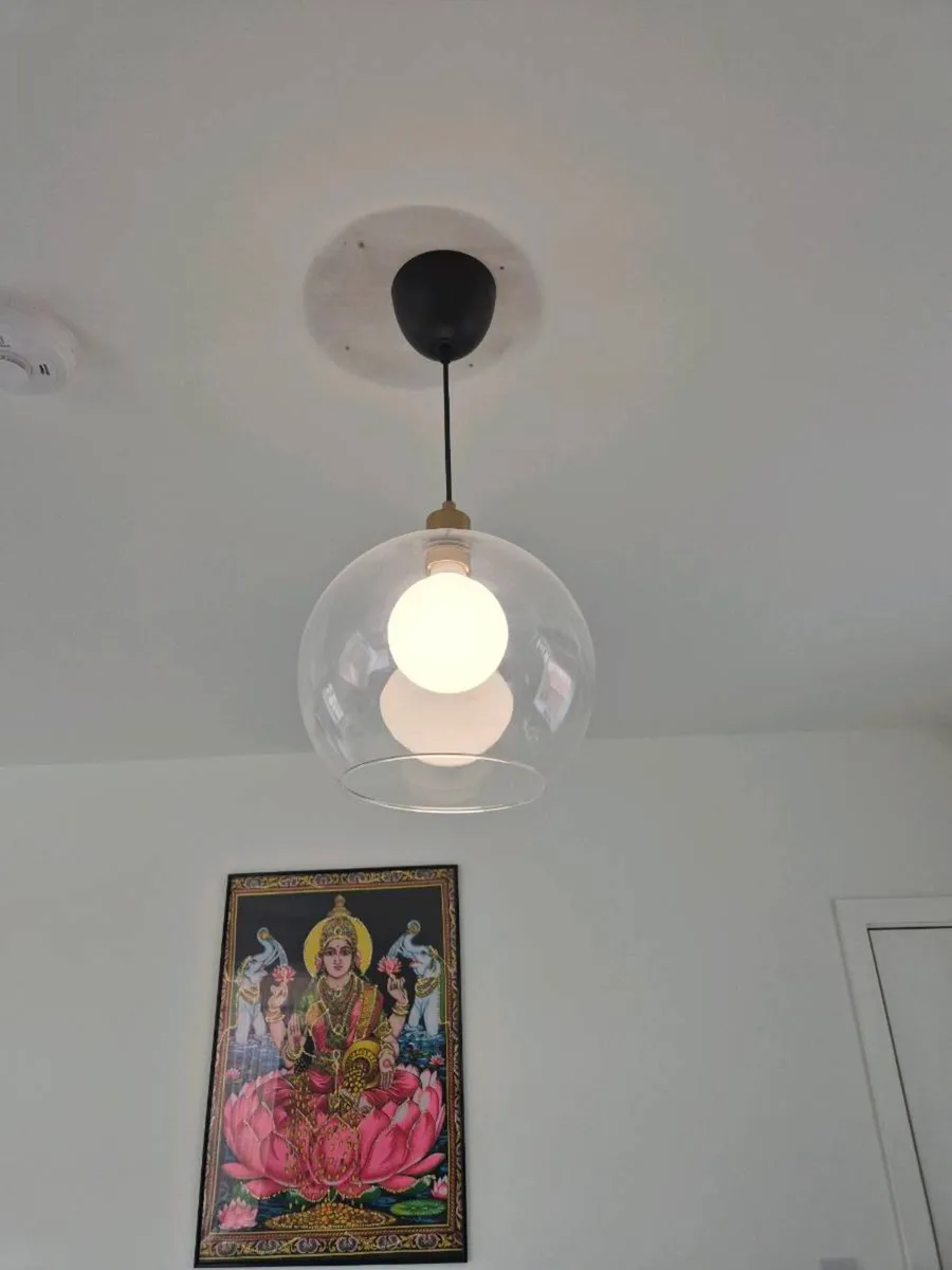 Light fittings - Image 1