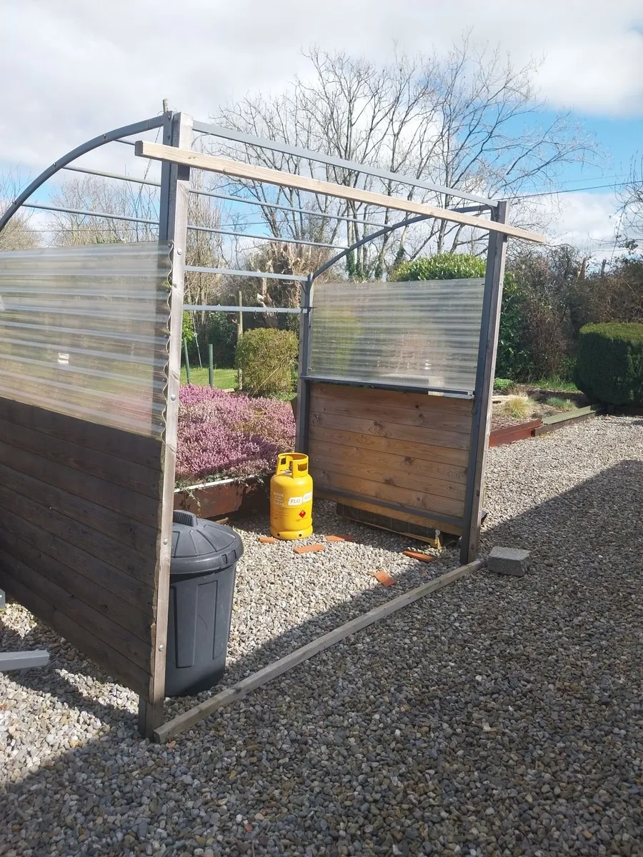 BBQ Gazebo - Image 2