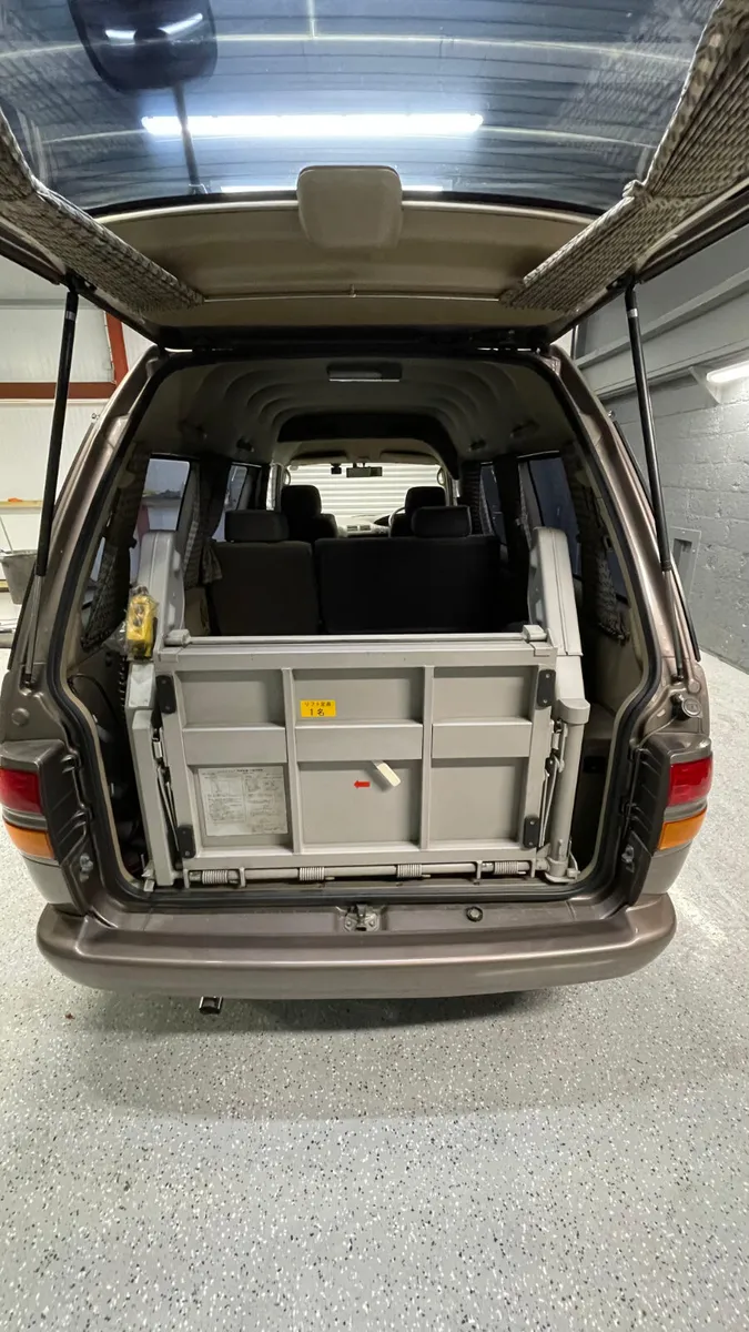 Toyota Townace 1994 2.2 Diesel WC Accessible - Image 4