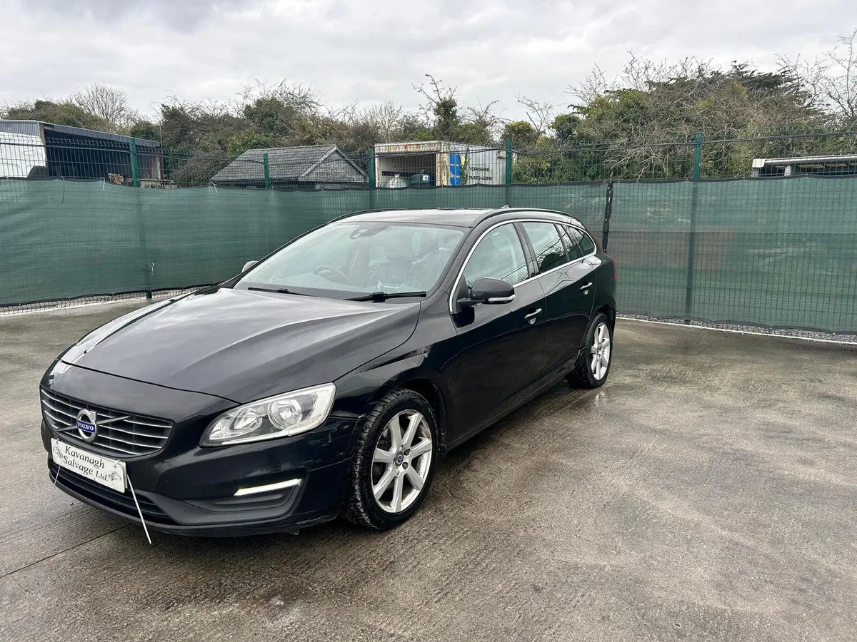 172 Volvo V60 Automatic - Image 1