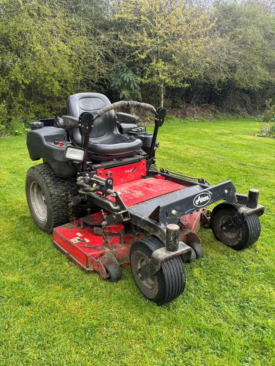 Ariens 144z zero turn mower - Image 1