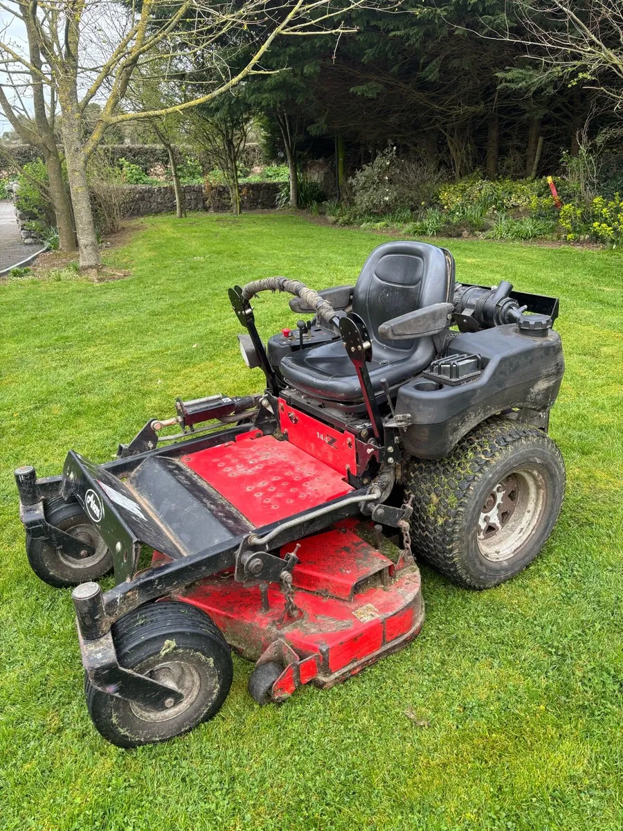 Ariens 144z zero turn mower - Image 2