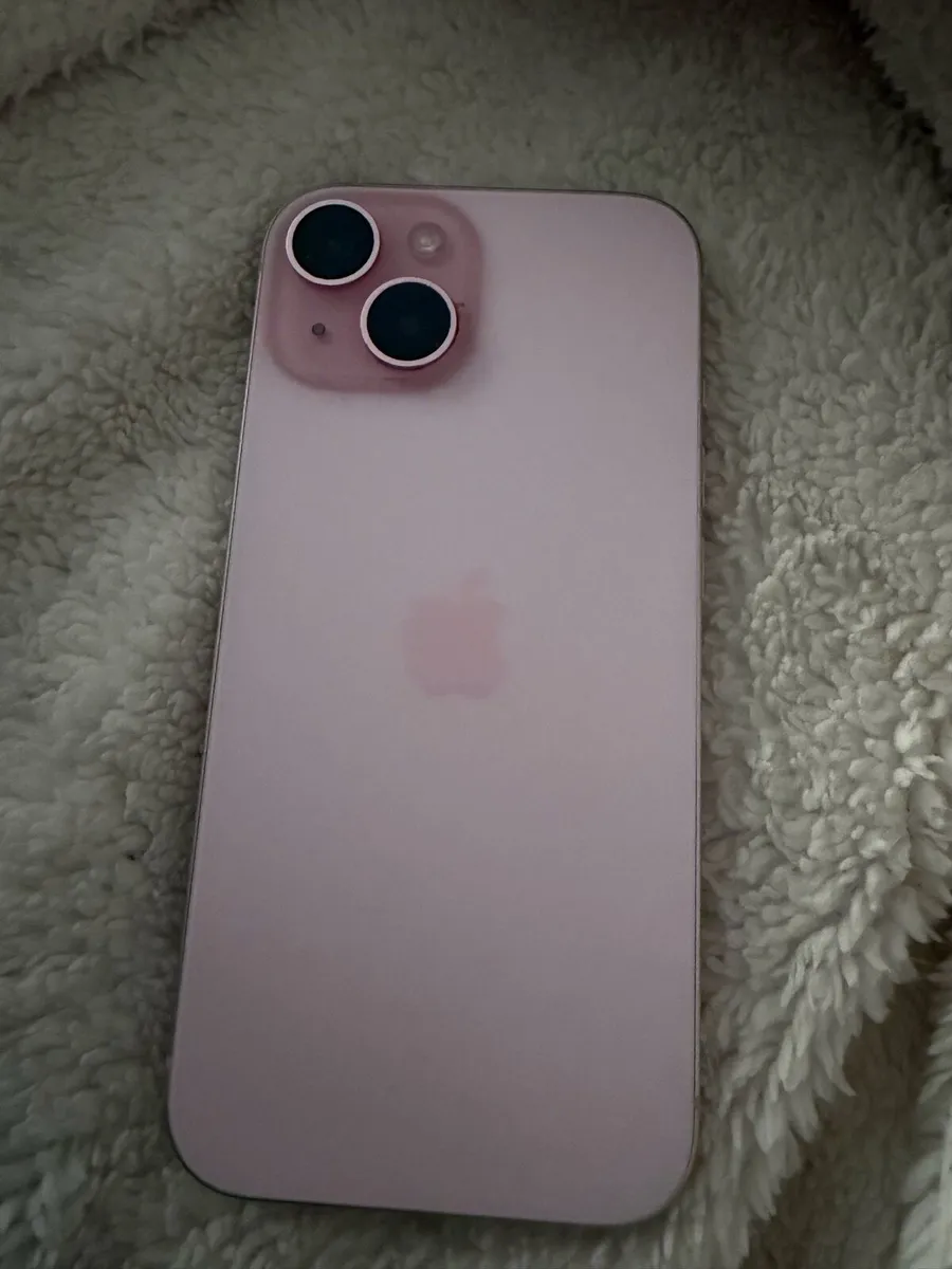 iPhone 15 128 GB Unlocked - Image 1