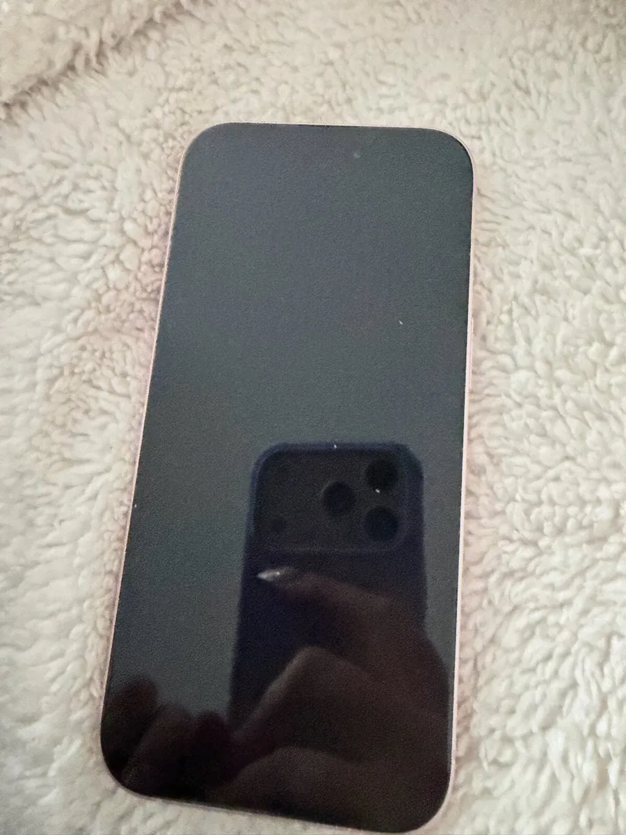 iPhone 15 128 GB Unlocked - Image 3