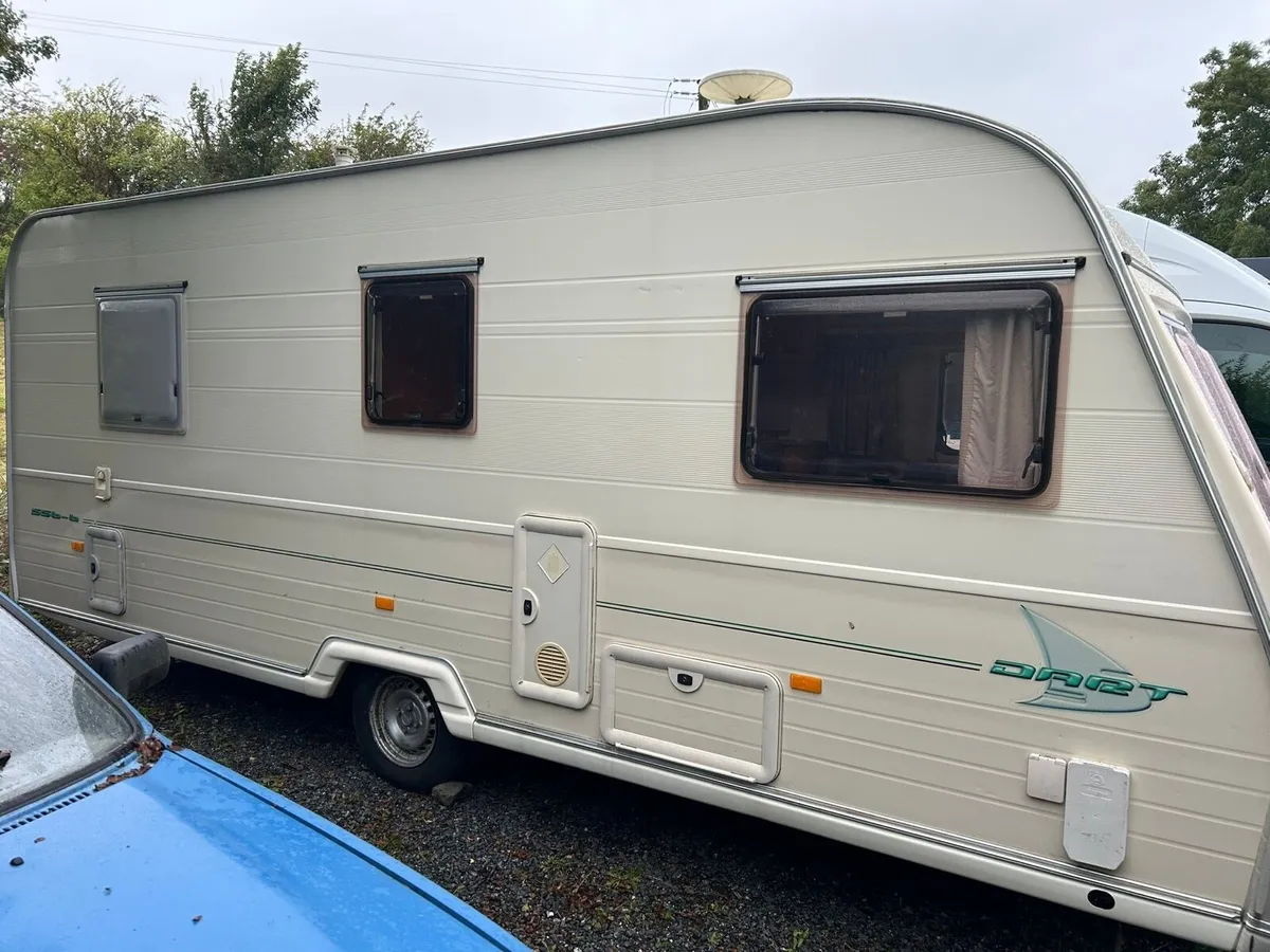 6 berth Caravan - Image 1