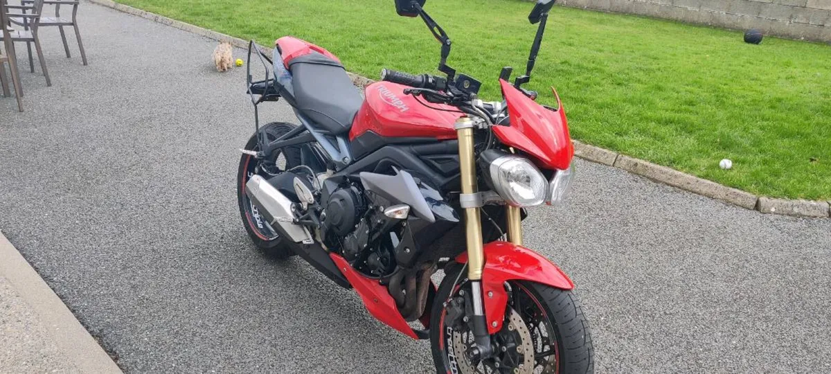 Motorcycle - Image 4