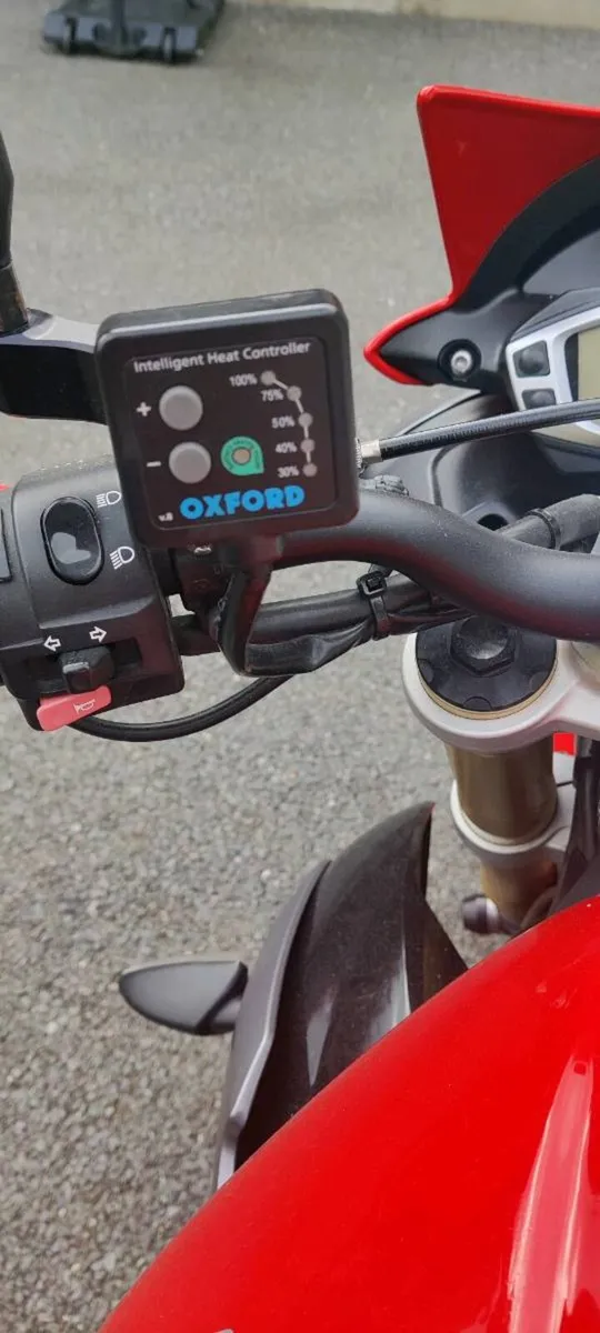 Motorcycle - Image 3