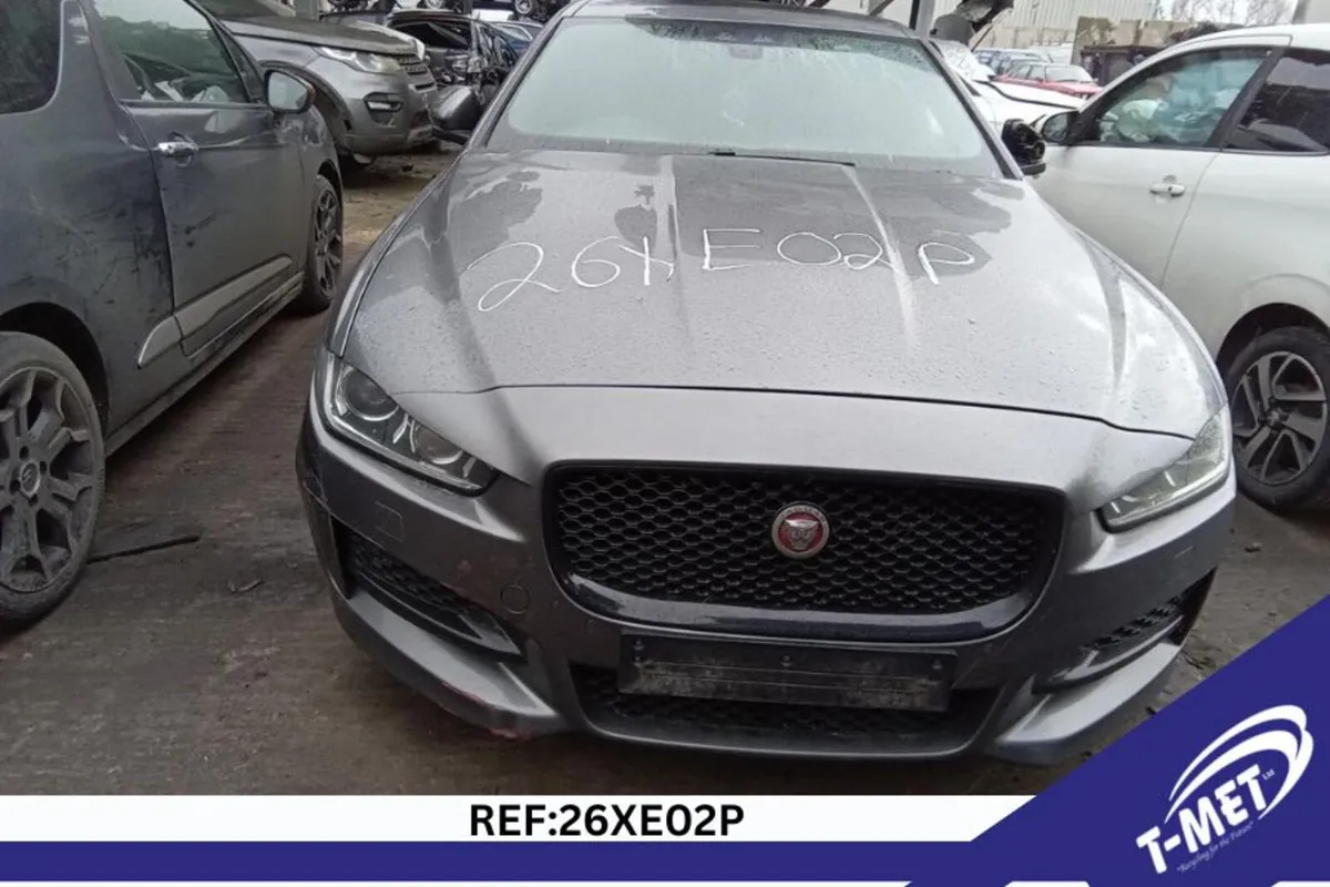 2017 JAGUAR XE BREAKING FOR PARTS - Image 2