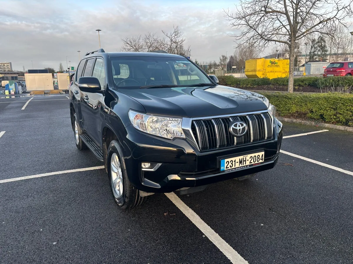 Land Cruiser 2023 Automatic - No Vat - Image 1