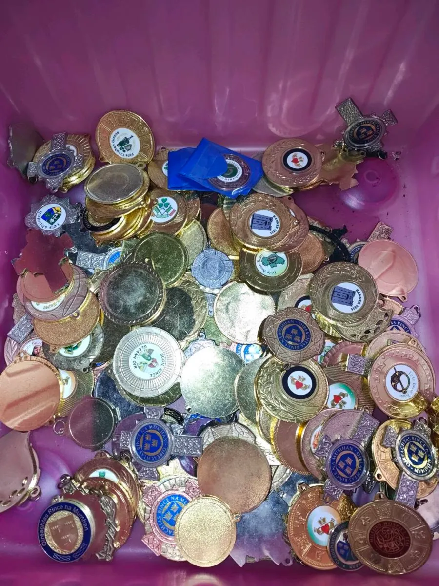 Trophies & Medals - free - Image 3