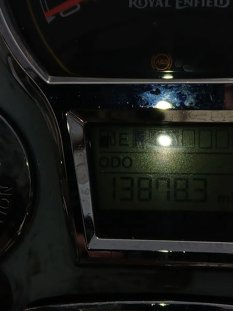 ROYAL ENFIELD Classic 350 2022 - Image 3