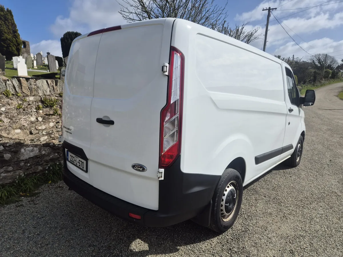 Ford Transit Custom 2022 - Image 4