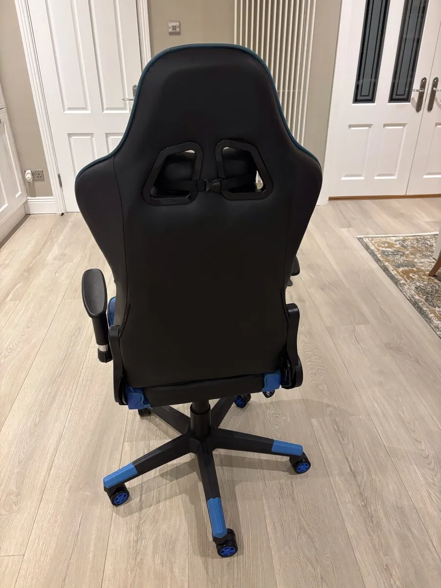 Gaming Chair - Image 3