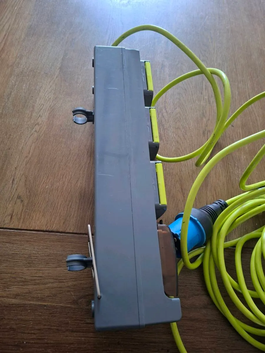 Maypole electric camping cable - Image 4
