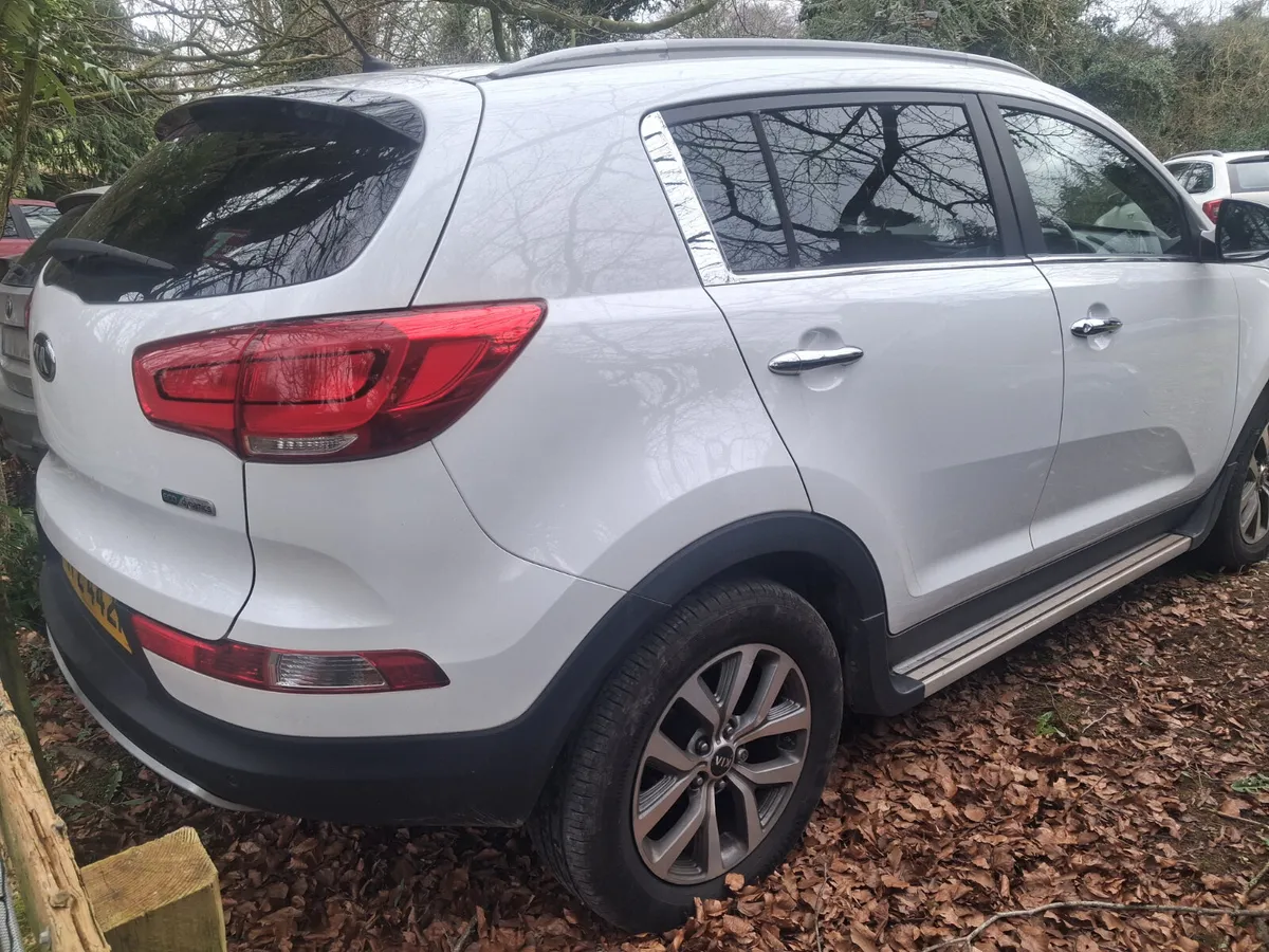 2015 Kia Sportage parts - Image 3