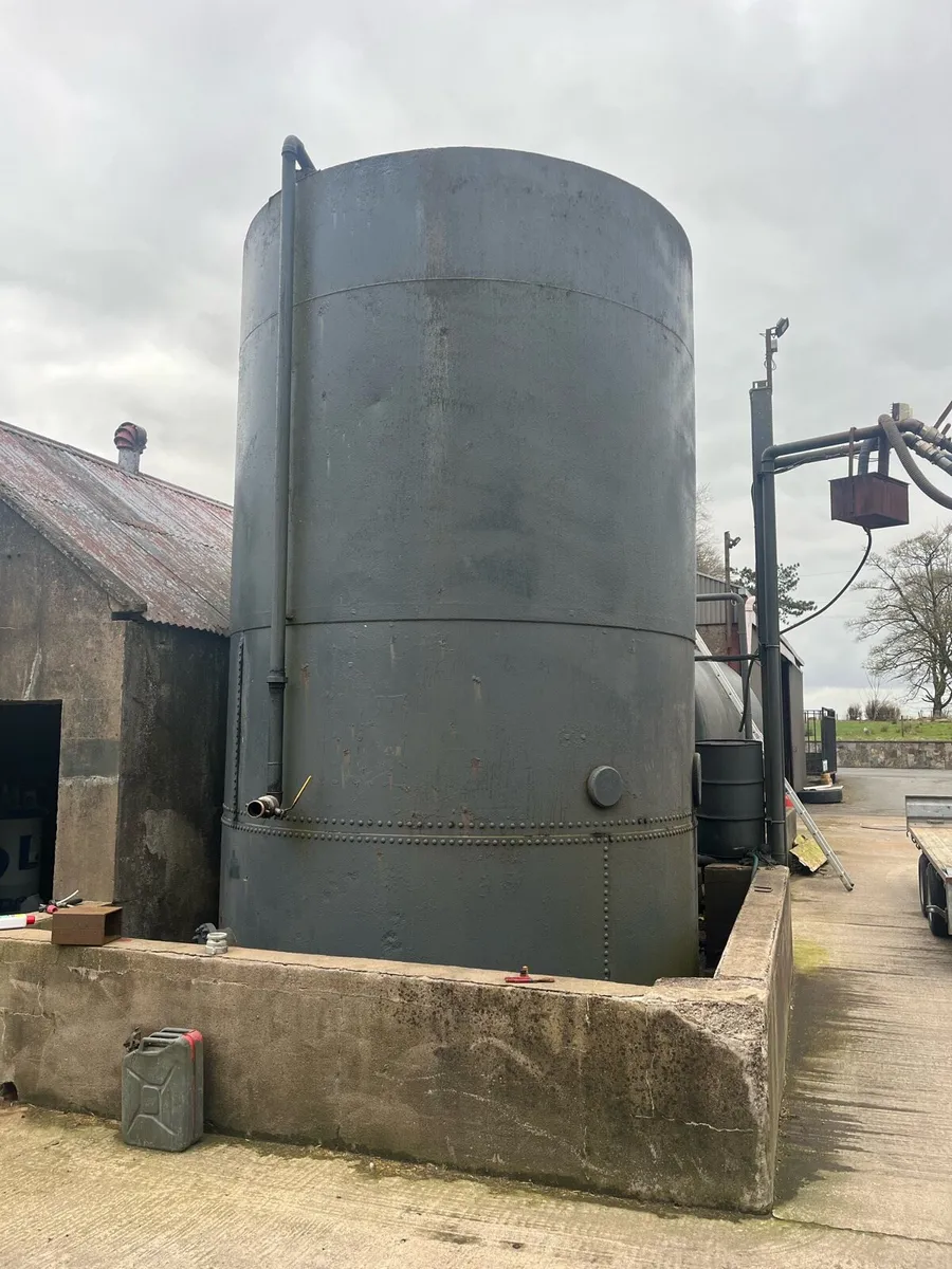 Fuel storage  tanks - Image 2