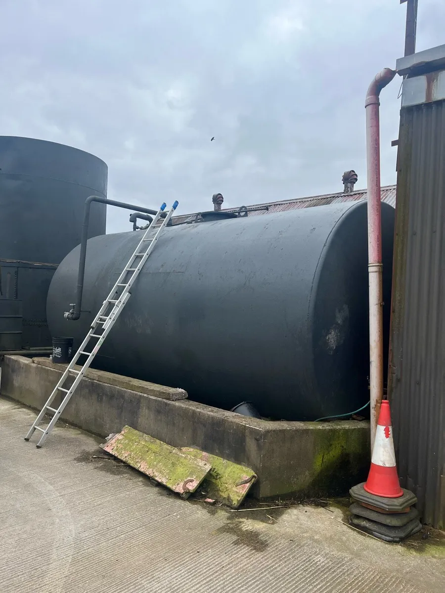 Fuel storage  tanks - Image 1