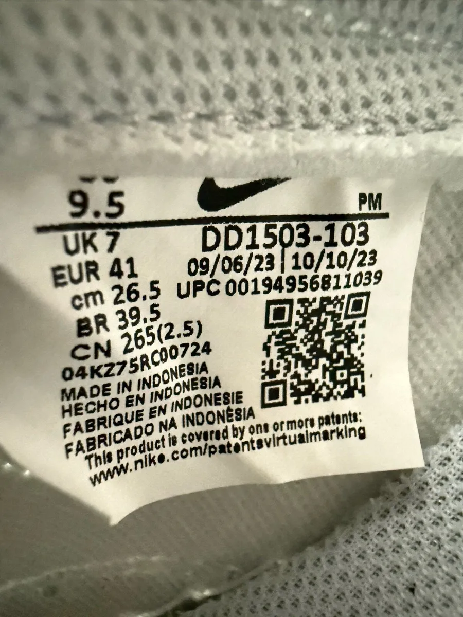 Nike dunk low photon dust DD1503-103 UK7/UK8 - Image 4