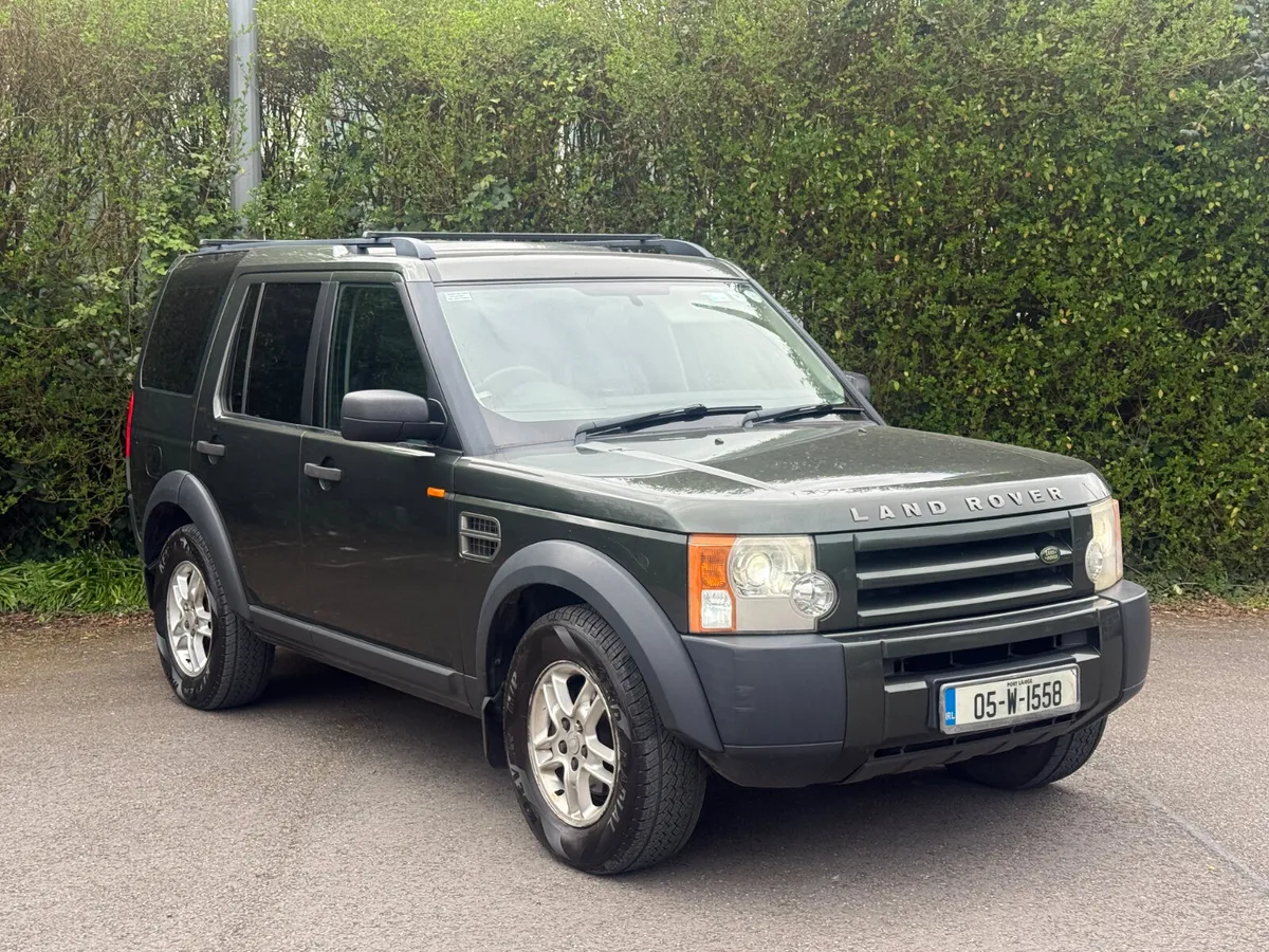Land Rover Discovery 5 Seat CrewCab ** READ AD** - Image 1