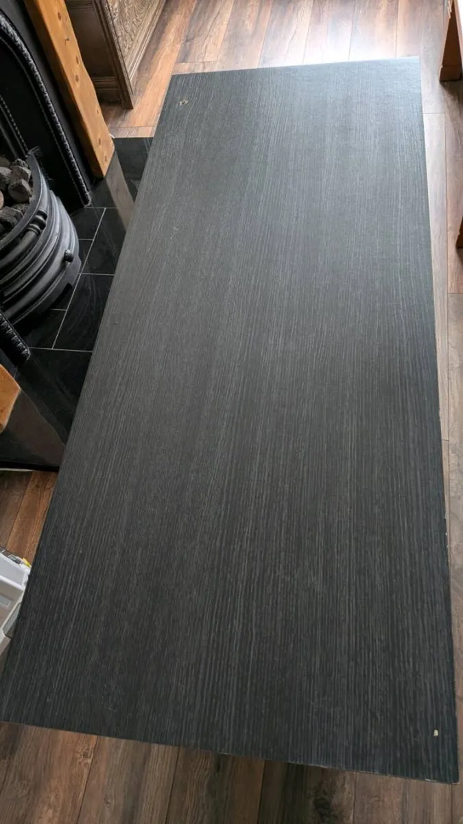 Desk for small home office or children - Image 3