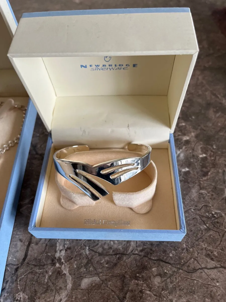 Newbridge silver jewellery - Image 2