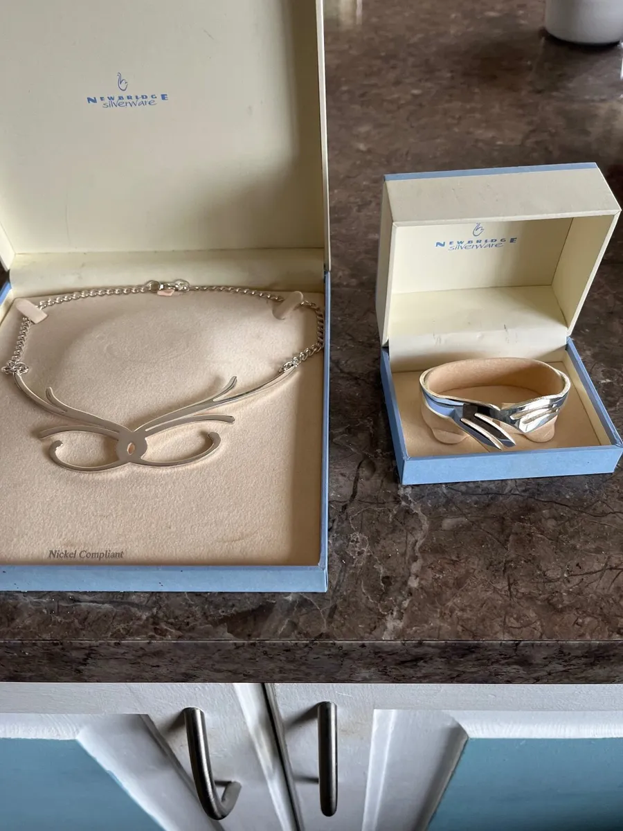 Newbridge silver jewellery - Image 1