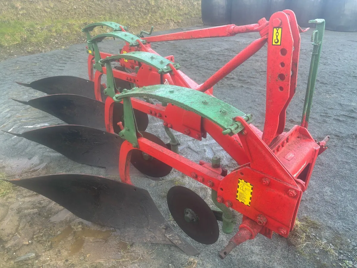 Kverneland Four Furrow Plough - Image 1