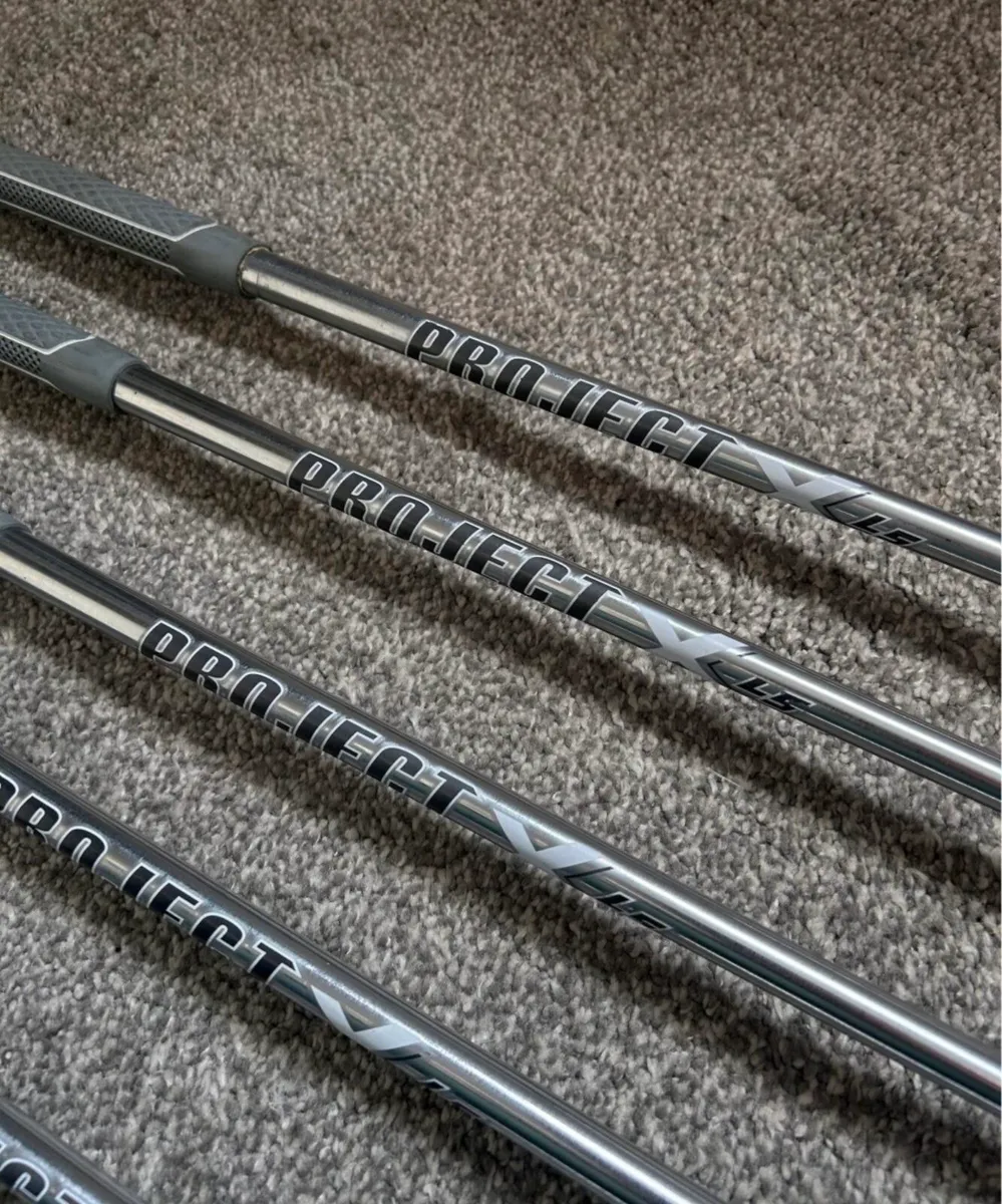 Mizuno jpx tour 921 irons - Image 3