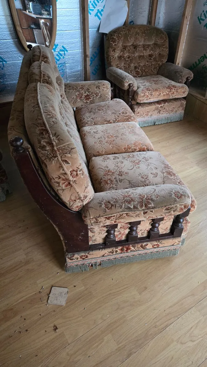 Sofa Set - Free - Image 4