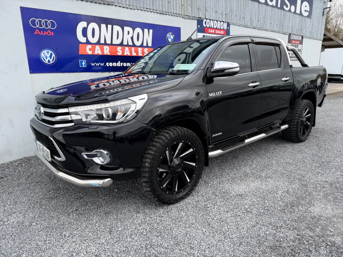 2016 TOYOTA HILUX 2.4 D-4D INVINICBLE X D/C AUTO - Image 1