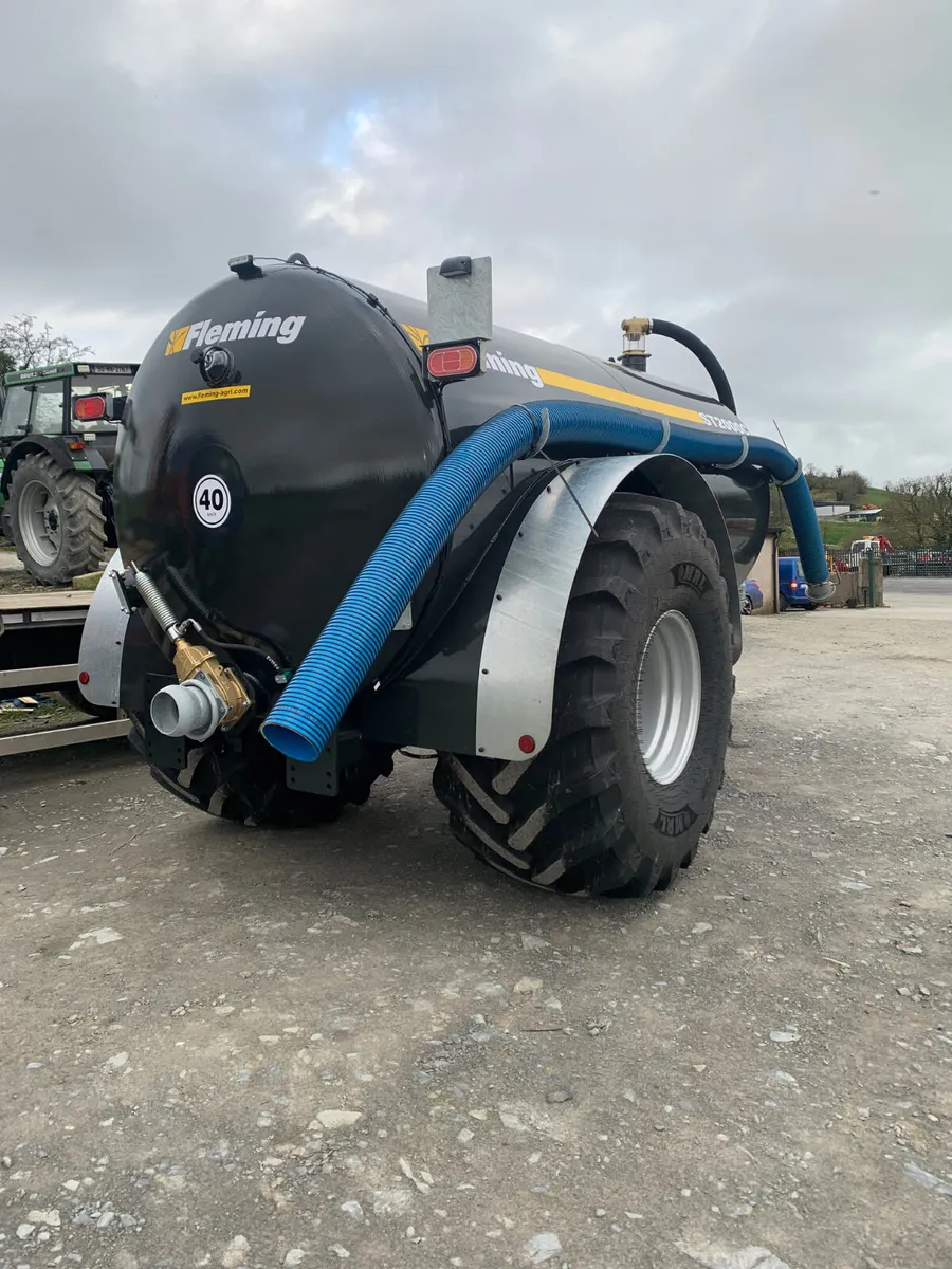 Fleming 2000 gal slurry tank - Image 3