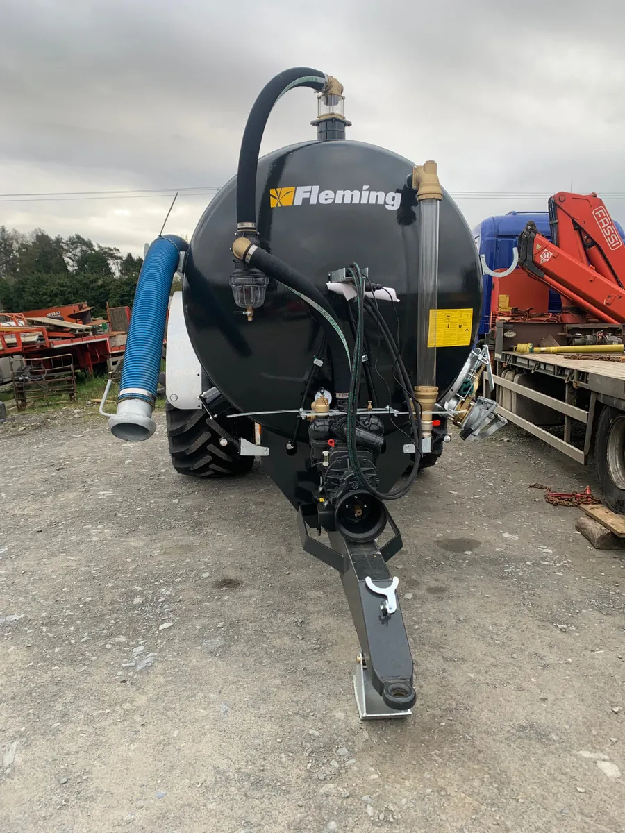 Fleming 2000 gal slurry tank - Image 2