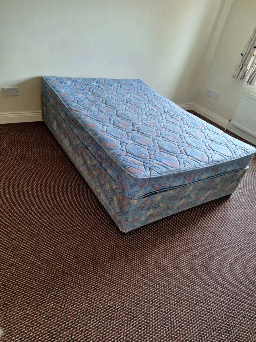 Double Divan Bed - Image 3