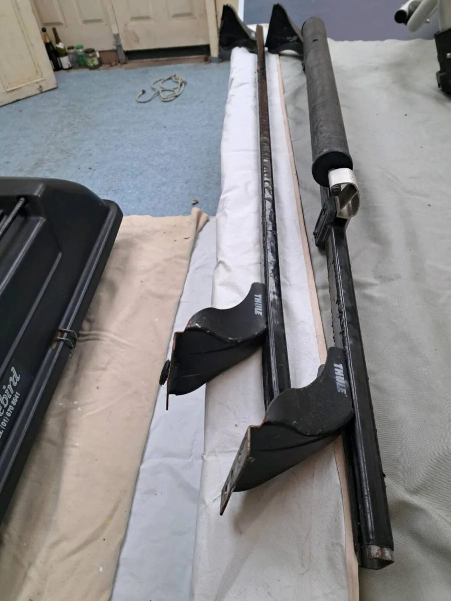 Roof-box & mounting bars - Image 4
