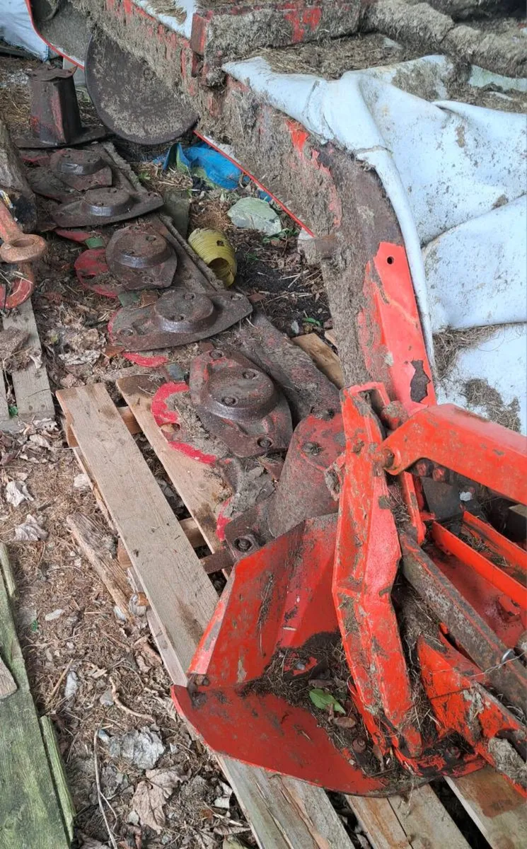 Kuhn GMD 700 GII parts or repair - Image 3