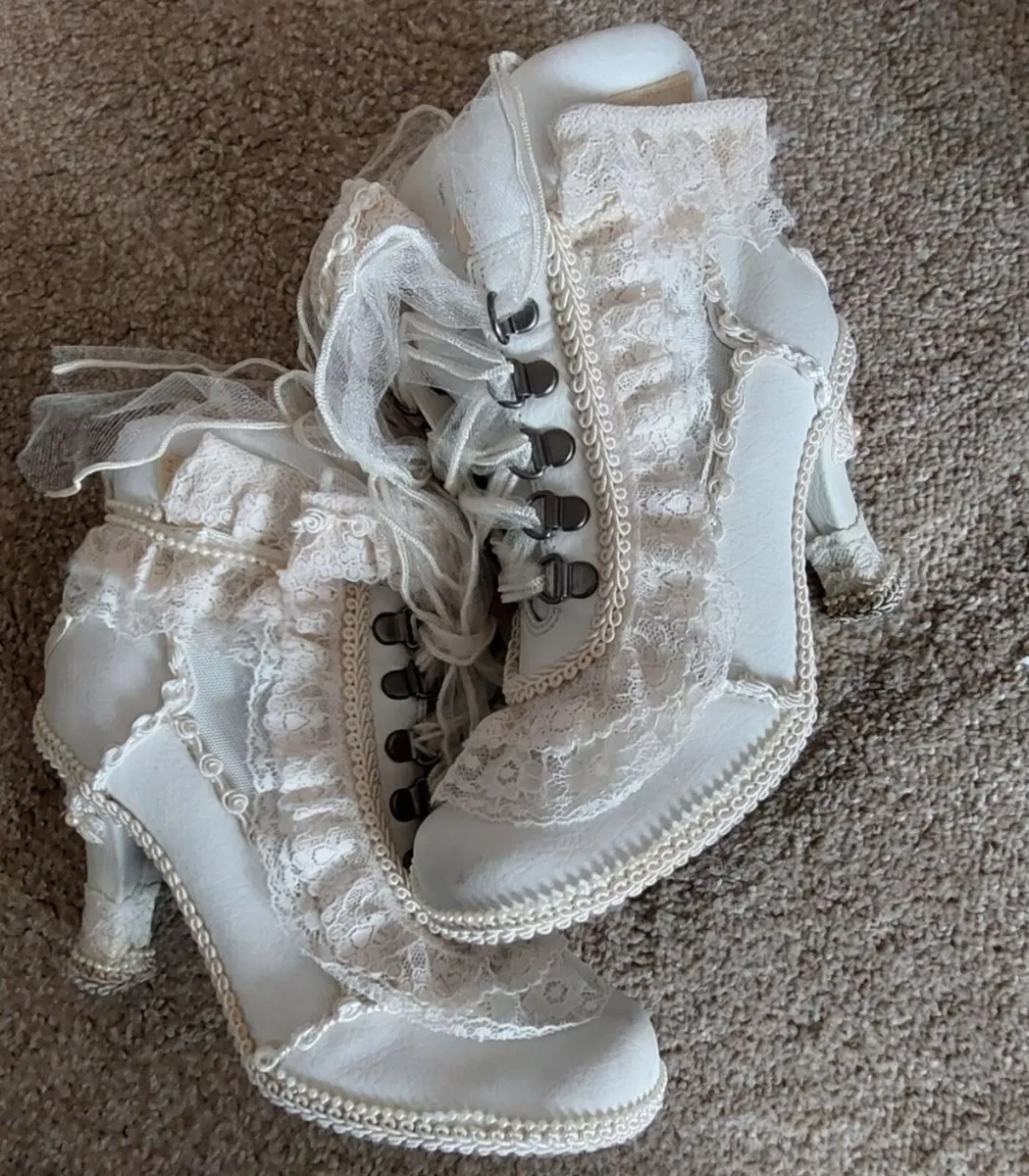 Wedding Shoes - Image 3