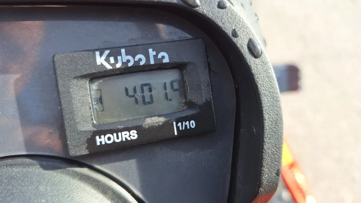 Kubota GR1600 ride on mower - Image 4