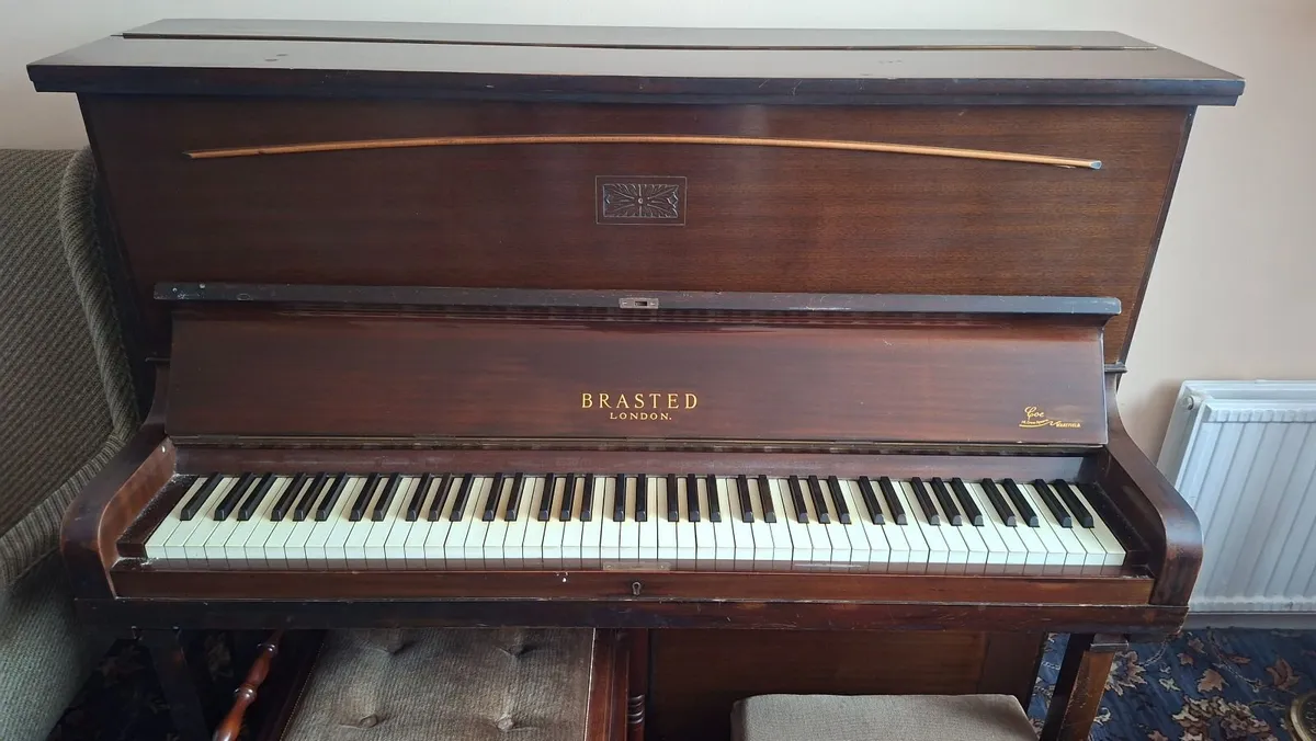 Piano - Image 1
