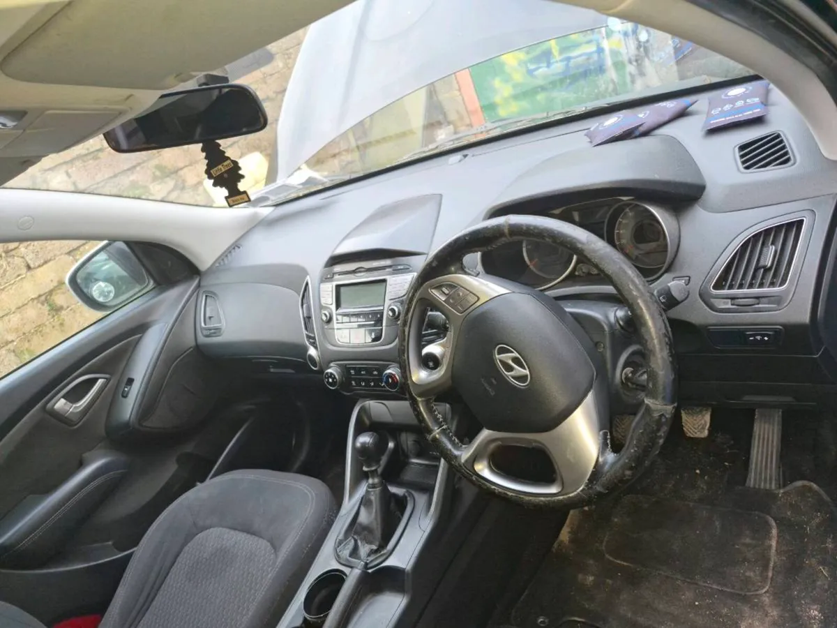 Hyundai ix35 1.7 engine damage - Image 1