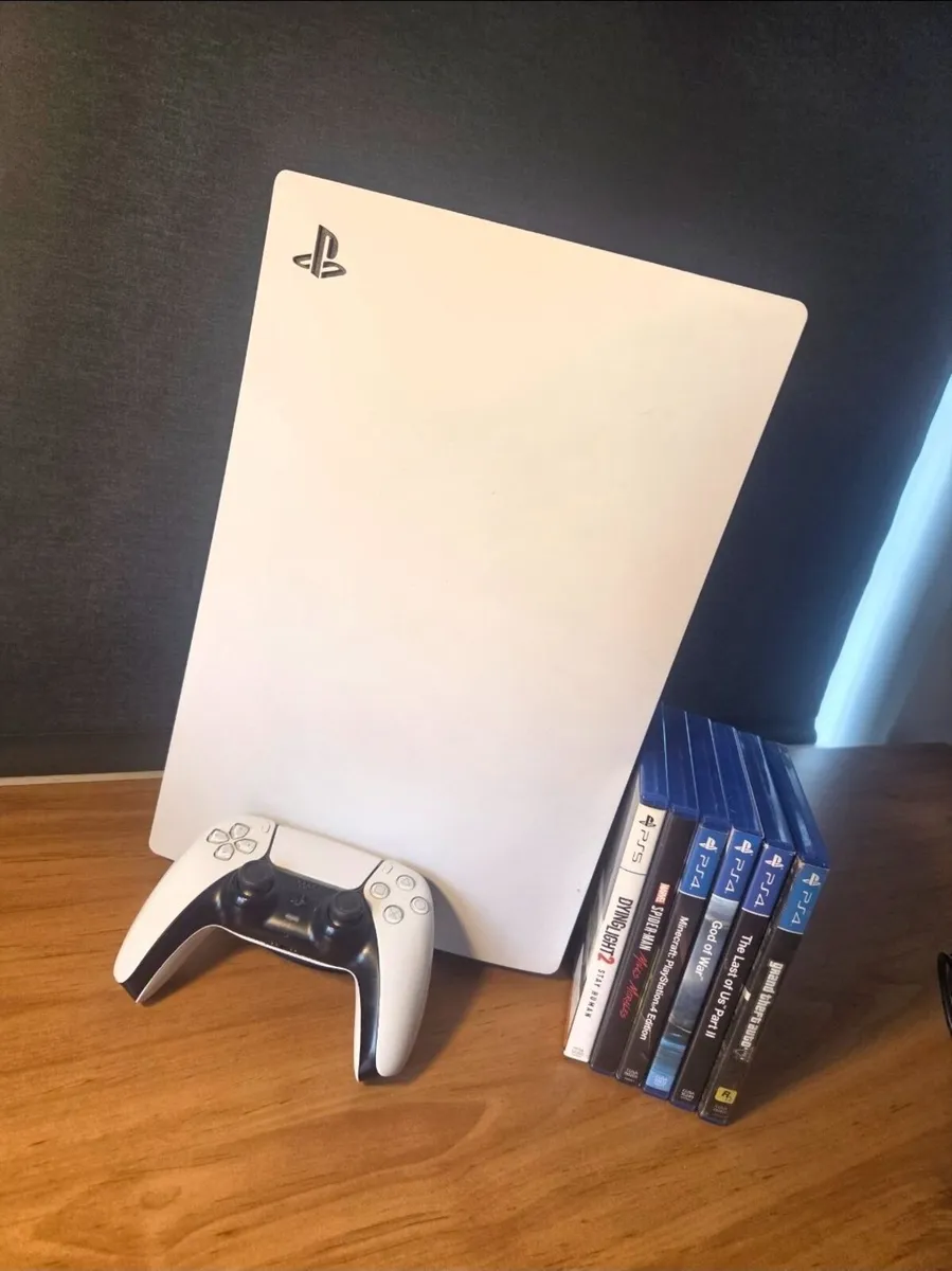 PlayStation 5 - Mint Condition - Image 1