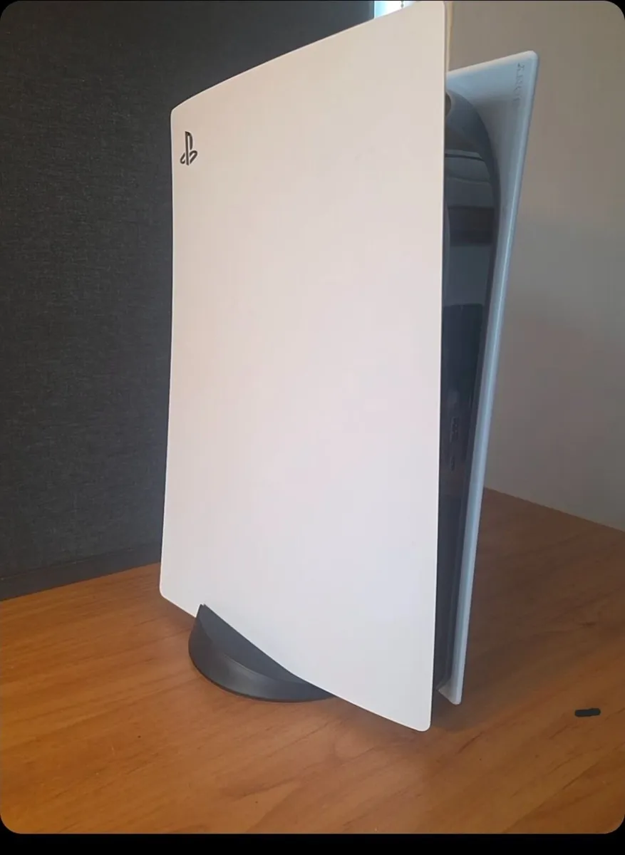 PlayStation 5 - Mint Condition - Image 4