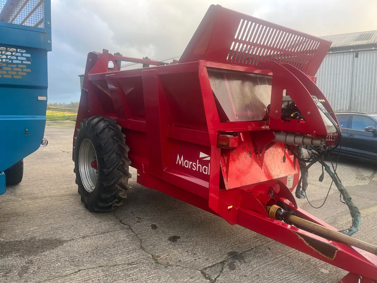 Used Marshall 1500 Vesuvius Muckspreader - Image 2
