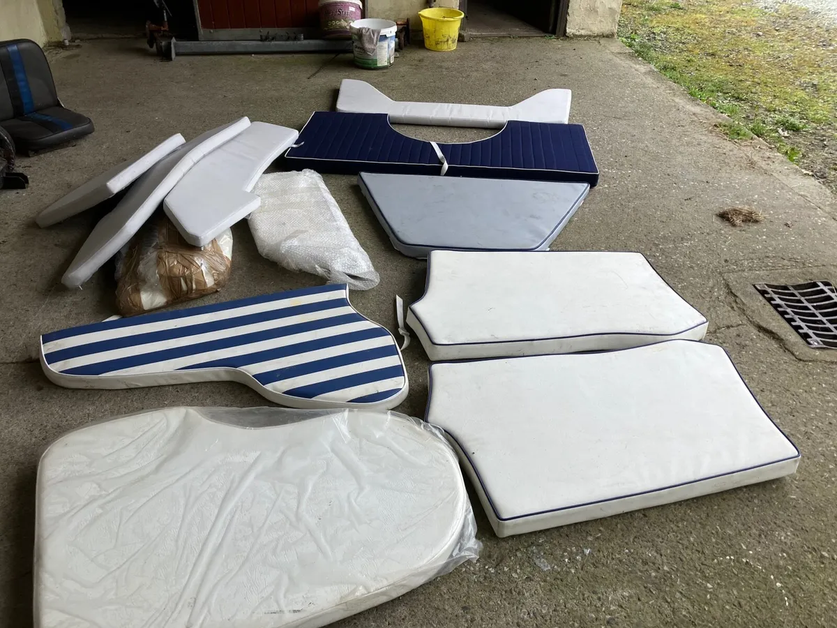 BOAT UPHOLSTERY €25 PER PIECE NEW SHOP SOILED - Image 4